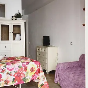 https://una-casa-tra-le-colline-e-il-mare.it-tuscanyhotel.com